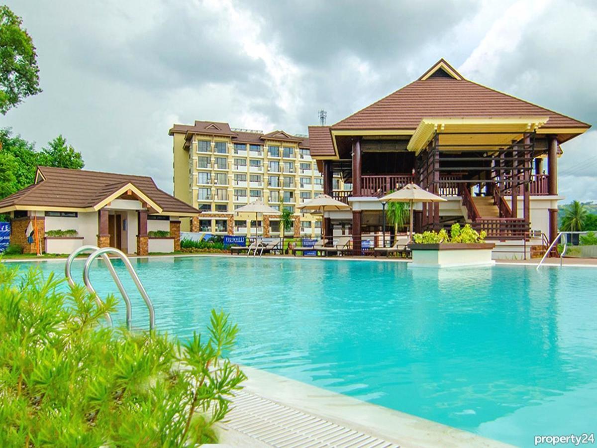 Joi's One Oasis Near Limketkai Mall *